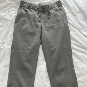 Green Lululemon pants - size 4